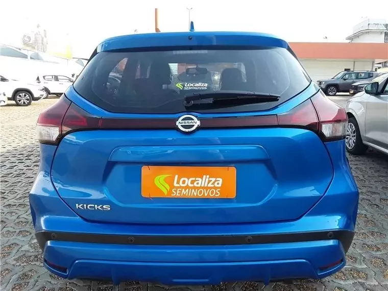 Nissan Kicks Azul 3