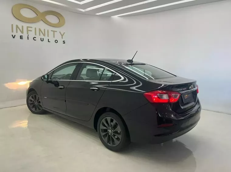 Chevrolet Cruze Preto 8