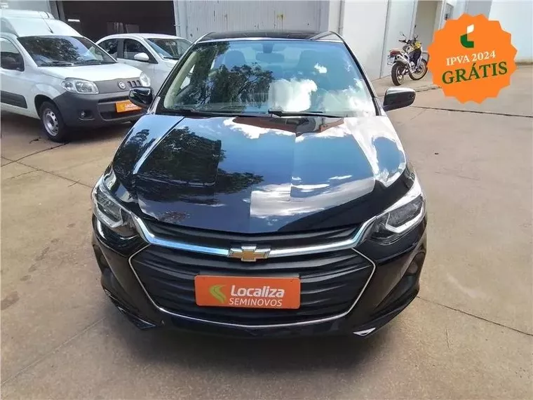 Chevrolet Onix Preto 8