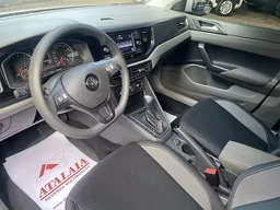 Volkswagen Polo Hatch