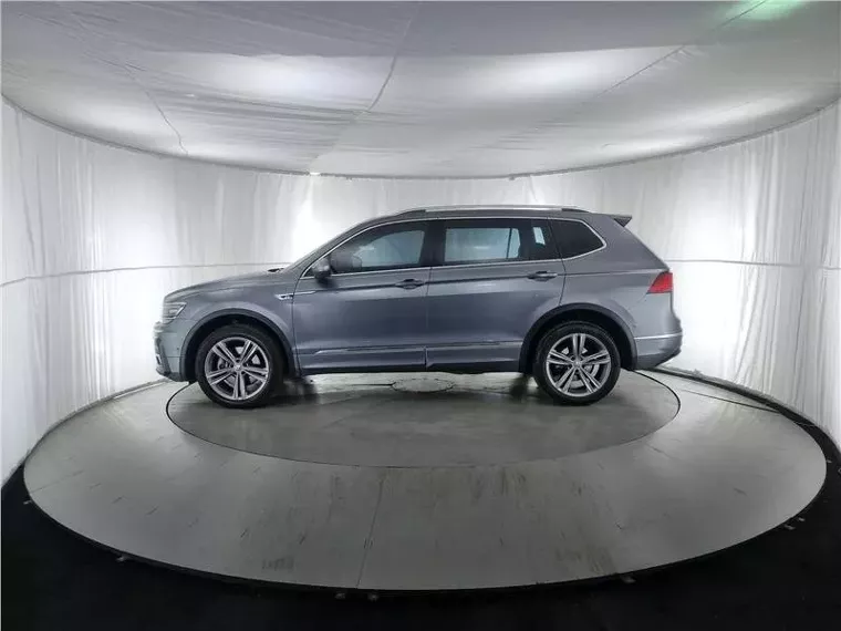 Volkswagen Tiguan Cinza 7