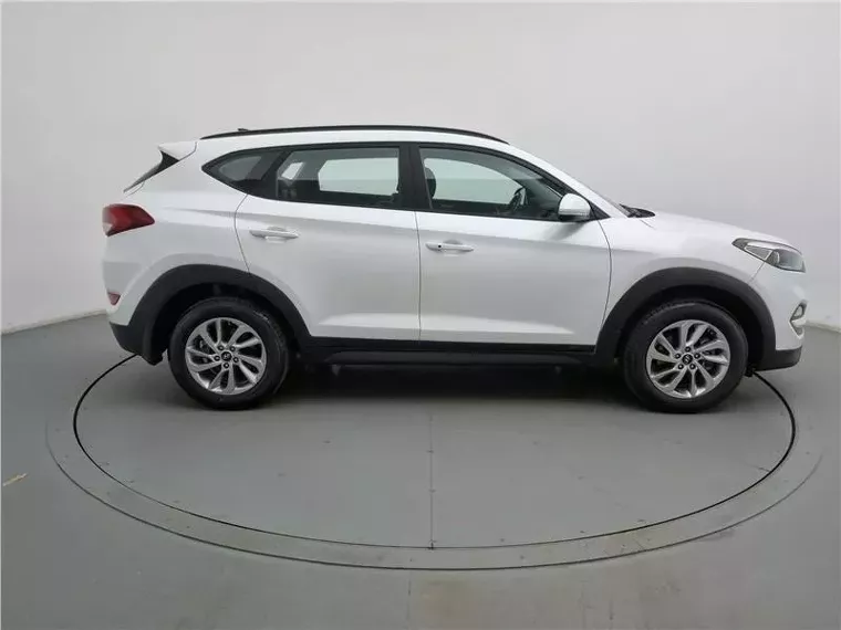 Hyundai Tucson Branco 14