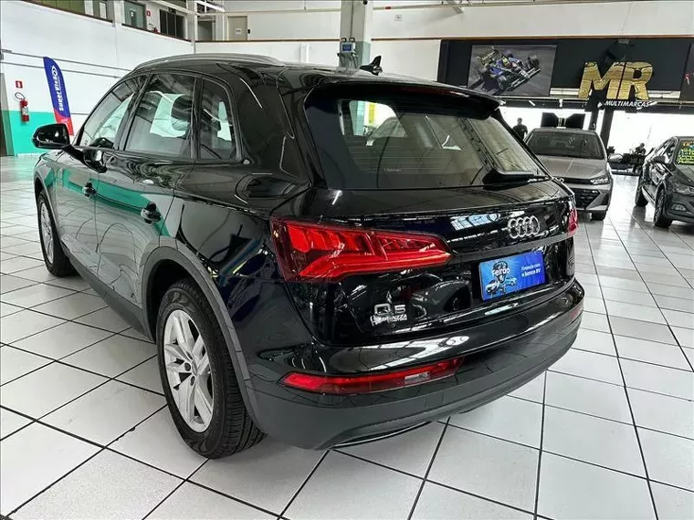 Audi Q5 Preto 8