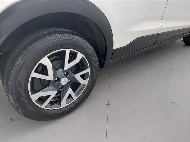 Nissan Kicks Branco 9