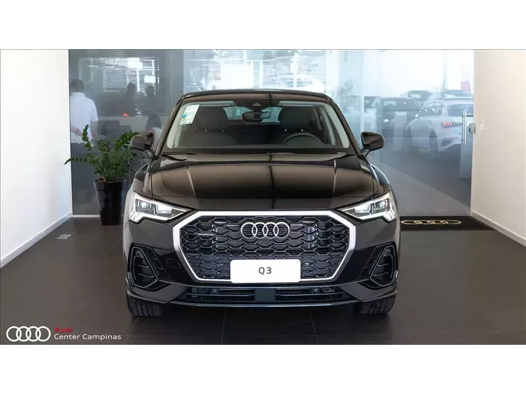 Audi Q3 Preto 7