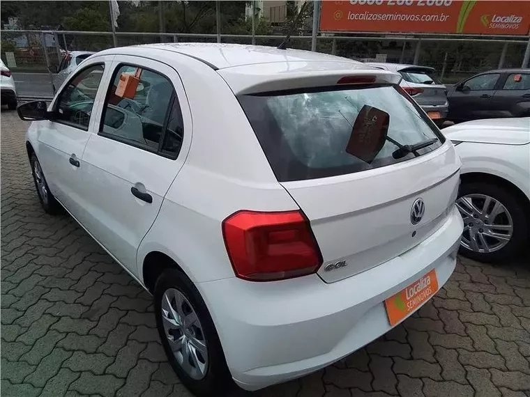 Volkswagen Gol Branco 2