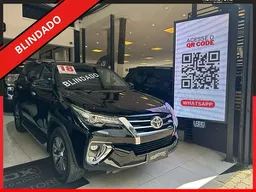 Toyota Hilux SW4