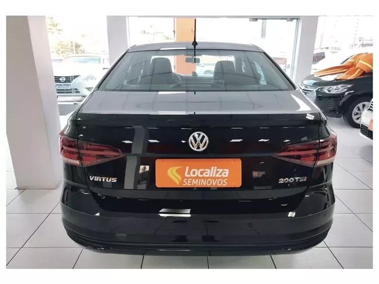 Volkswagen Virtus Preto 2