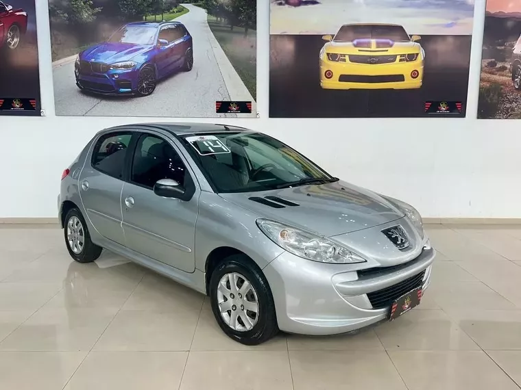 Peugeot 207 Prata 26