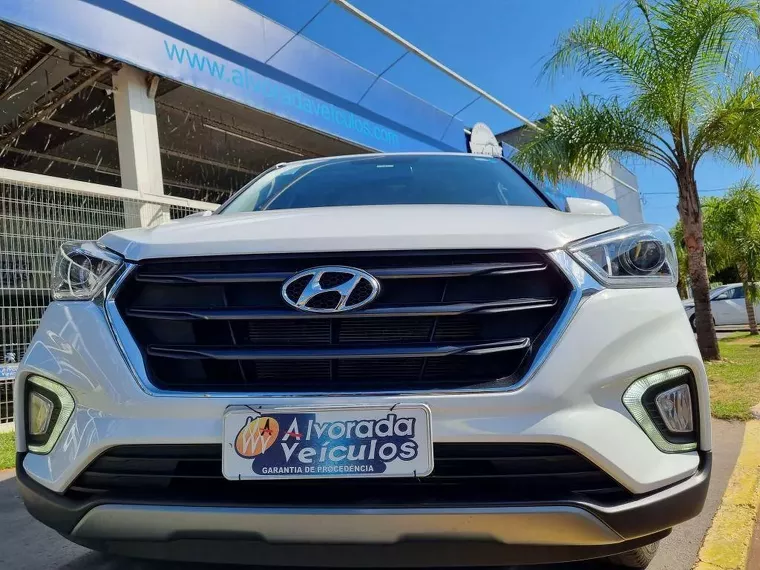 Hyundai Creta Branco 8