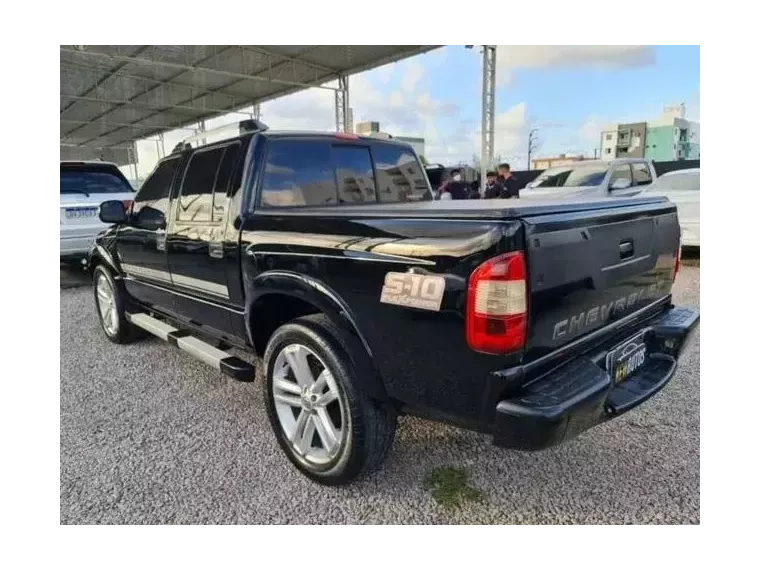 Chevrolet S10 Preto 7