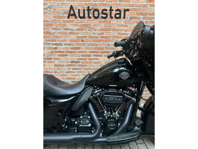 Harley-Davidson Street Glide Preto 4