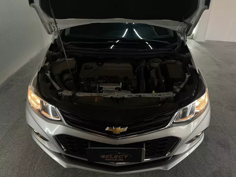 Chevrolet Cruze Prata 12