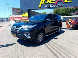 Toyota Hilux SW4
