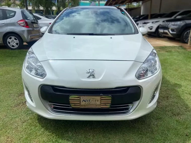 Peugeot 308 Branco 7