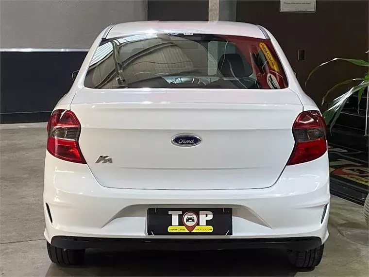 Ford KA Branco 10