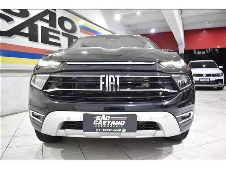 Fiat Toro Preto 6