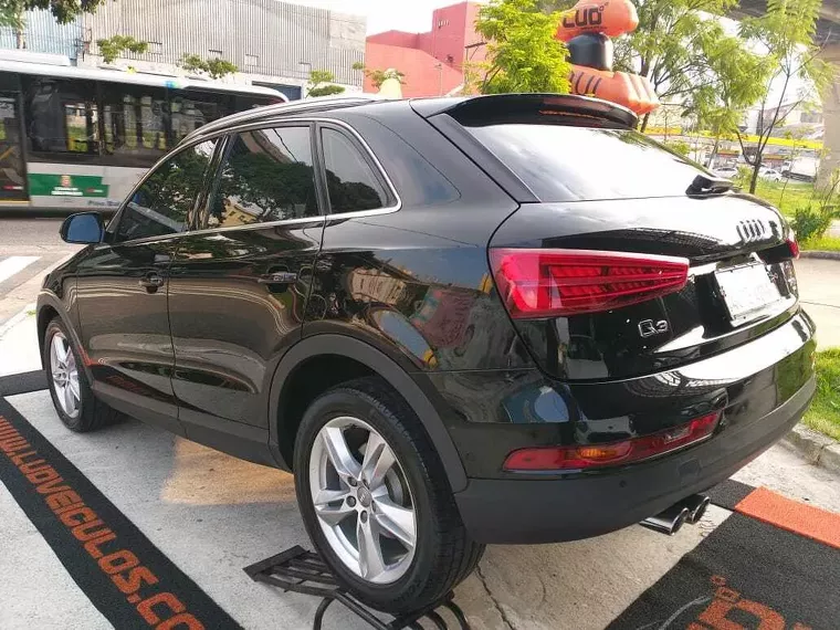 Audi Q3 Preto 7