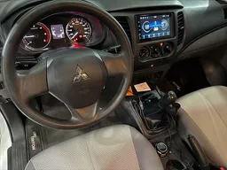 Mitsubishi L200 Triton
