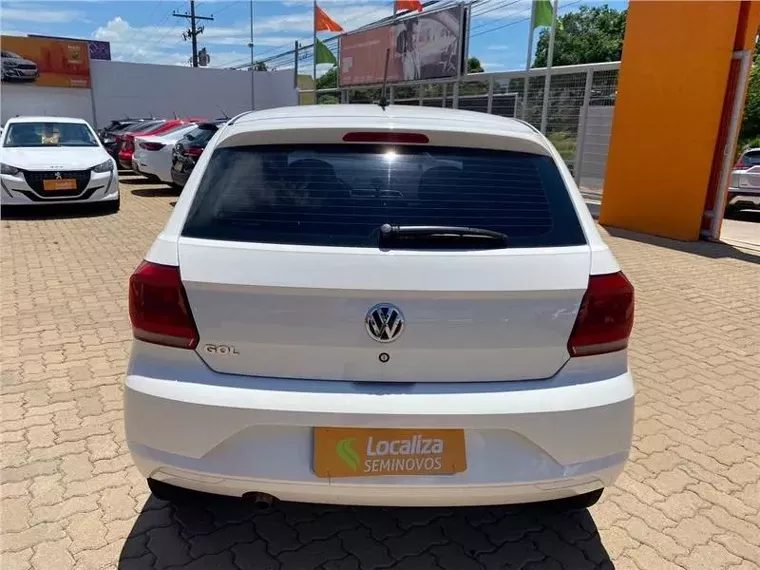 Volkswagen Gol Branco 1