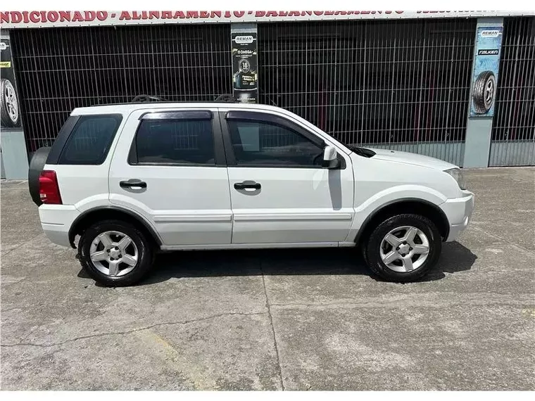 Ford Ecosport Branco 5