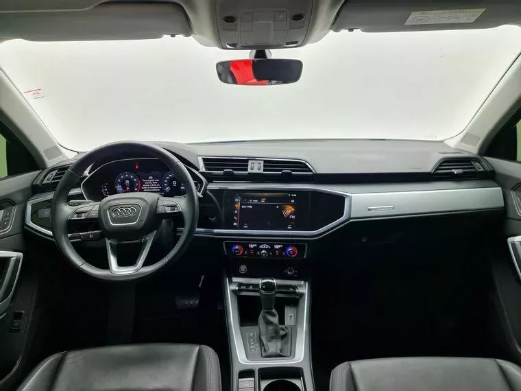 Audi Q3 Preto 17