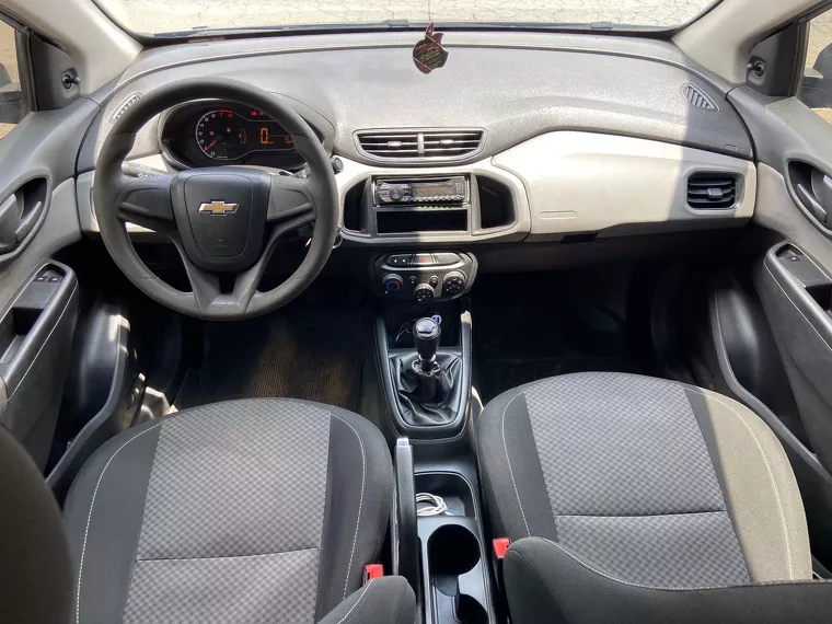 Chevrolet Prisma Cinza 7