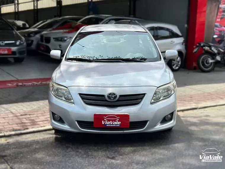 Toyota Corolla Prata 1