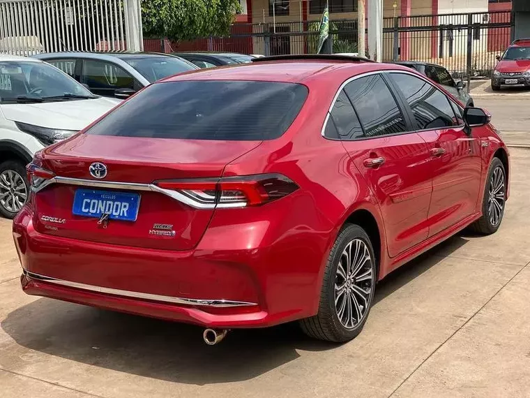 Toyota Corolla Vermelho 11