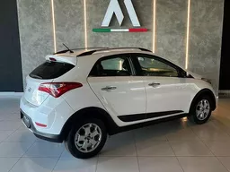 Hyundai HB20X