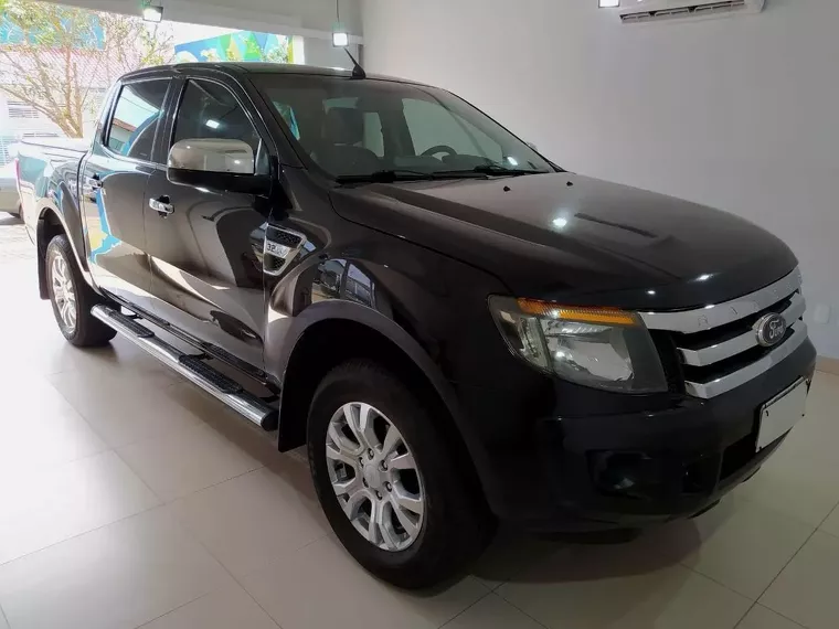 Ford Ranger Preto 18