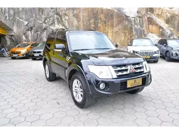 Mitsubishi Pajero Full