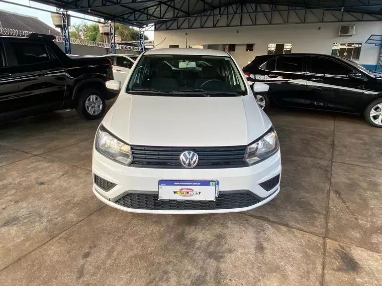 Volkswagen Gol Branco 1