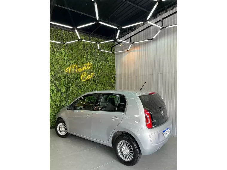 Volkswagen UP Prata 2