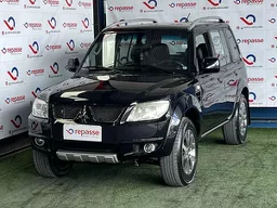 Mitsubishi Pajero TR4