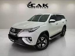 Toyota Hilux SW4