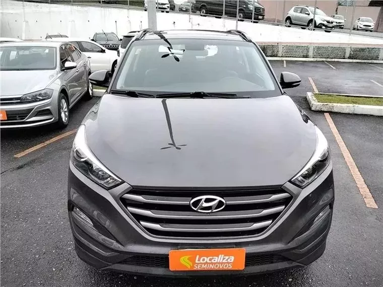 Hyundai Tucson Cinza 4