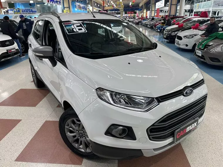 Ford Ecosport Branco 8