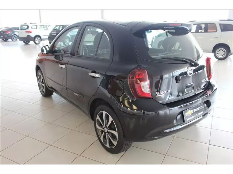 Nissan March Preto 2