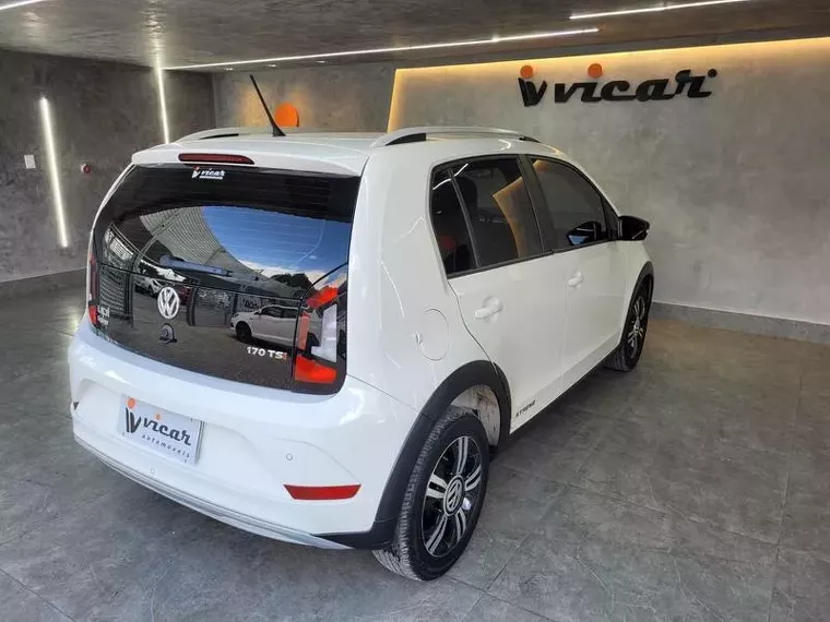 Volkswagen UP Branco 8