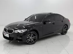 BMW 330e