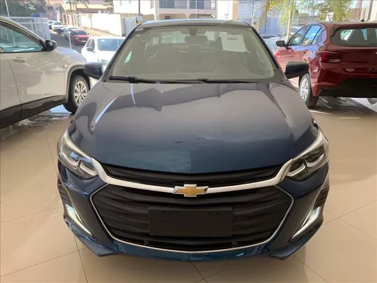 Chevrolet Onix Azul 8