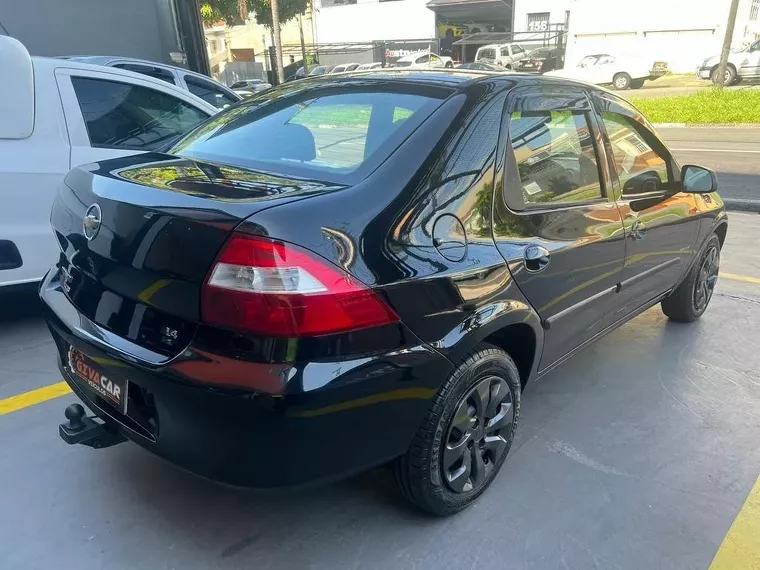 Chevrolet Prisma Preto 3