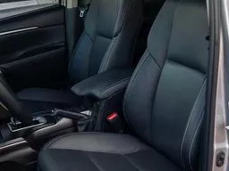 Toyota Hilux SW4