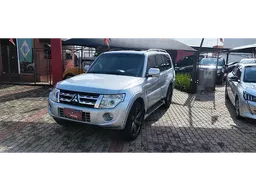 Mitsubishi Pajero Full
