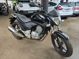 CB 300