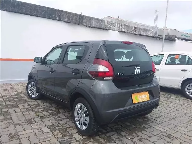 Fiat Mobi Prata 16