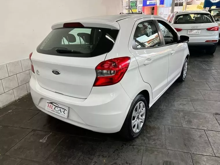 Ford KA Branco 13