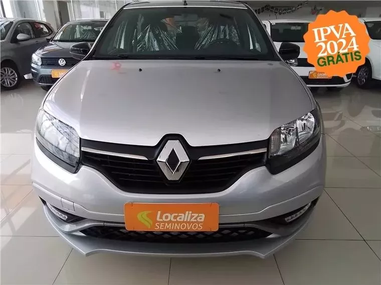 Renault Sandero Prata 1