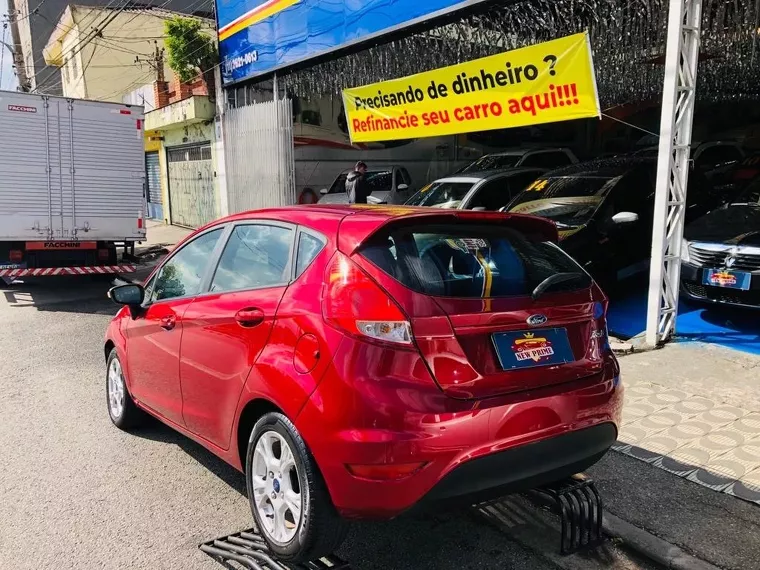 Ford Fiesta Vermelho 2